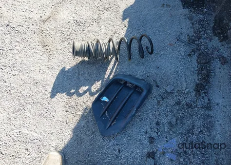 2022 Chevrolet Trax Awd Lt from USA, damaged, VIN KL7CJPSM9NB516983